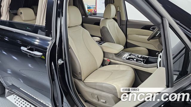 Kia Canival 2024 — photo 12