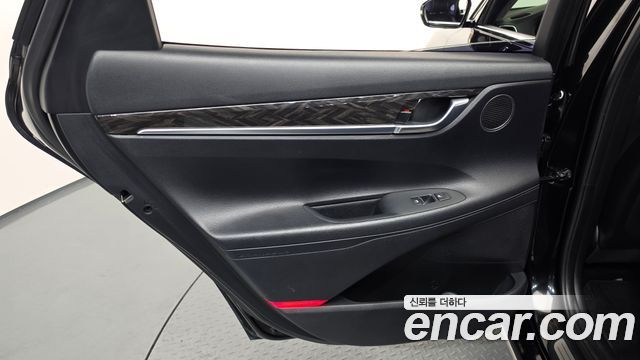 Hyundai Grandeur 2018 — photo 15