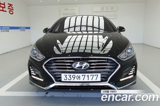Hyundai Sonata 2018 — photo 2