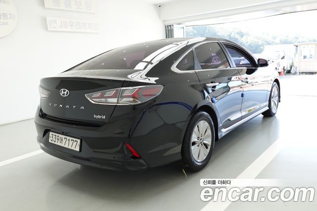Hyundai Sonata 2018 — photo 4