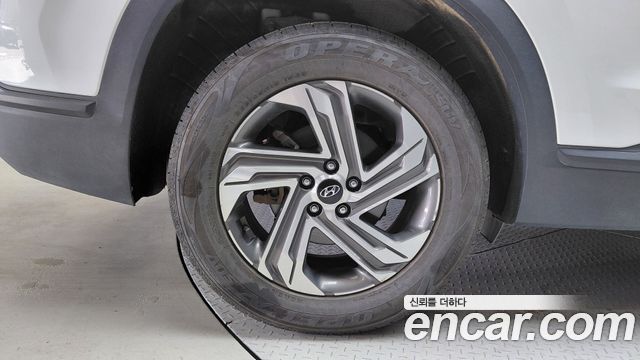 Hyundai Santafe 2022 — photo 5