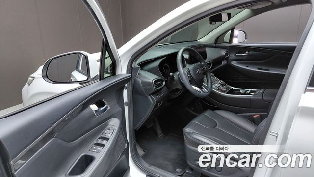 Hyundai Santafe 2022 — photo 13