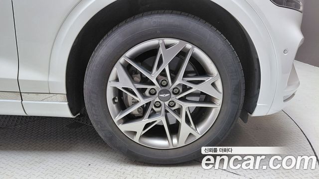 Genesis GV70 2023 — photo 7