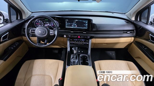 Kia Canival 2021 — photo 7