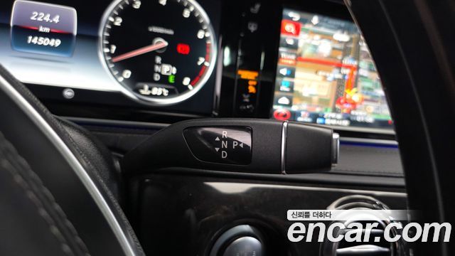 Mercedes-Benz S-Class 2016 — photo 9