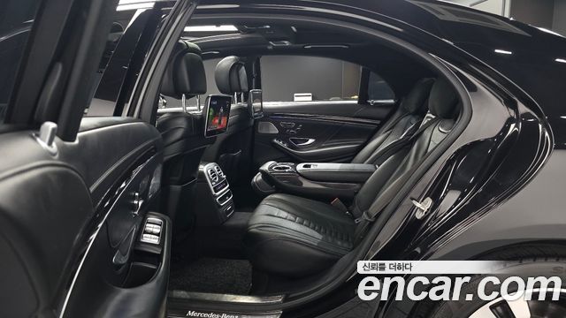 Mercedes-Benz S-Class 2016 — photo 12