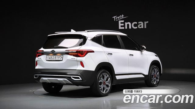 Kia Seltos 2020 — photo 2