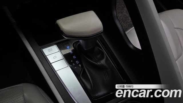 Hyundai AVANTE 2021 — photo 12