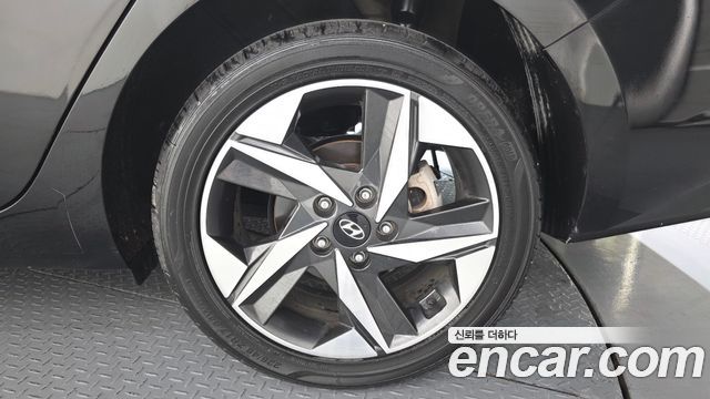 Hyundai AVANTE 2021 — photo 7