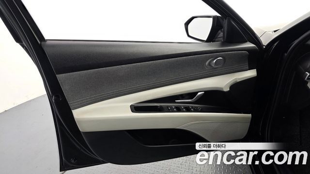 Hyundai AVANTE 2021 — photo 14