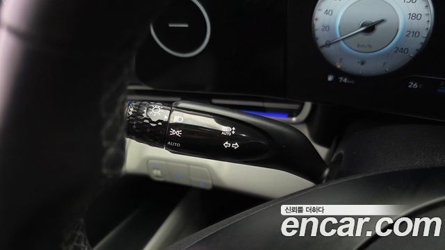 Hyundai AVANTE 2021 — photo 27