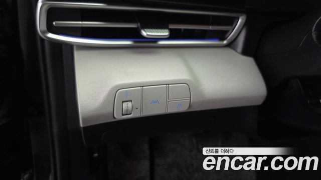 Hyundai AVANTE 2021 — photo 29
