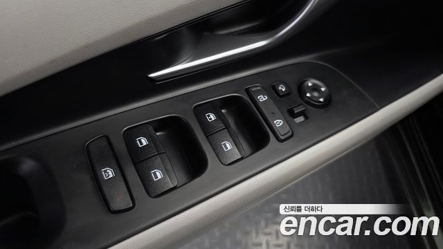 Hyundai AVANTE 2021 — photo 30