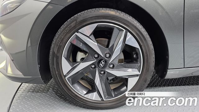 Hyundai AVANTE 2022 — photo 5