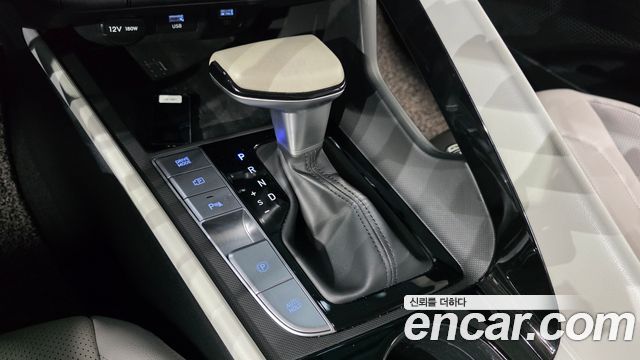 Hyundai AVANTE 2022 — photo 12