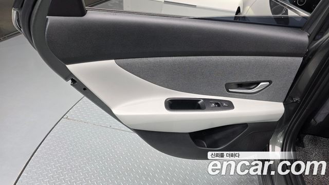 Hyundai AVANTE 2022 — photo 15
