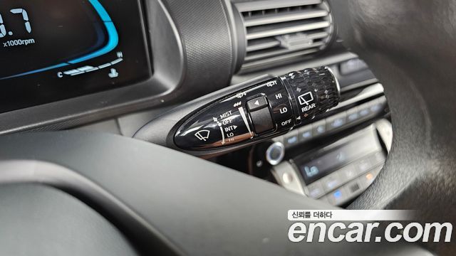 Hyundai Casper 2023 — photo 27