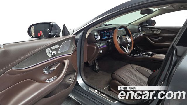 Mercedes-Benz CLS-Class 2019 — photo 13