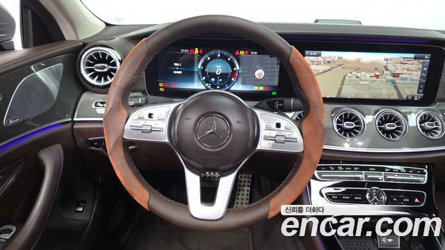 Mercedes-Benz CLS-Class 2019 — photo 19