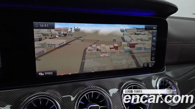 Mercedes-Benz CLS-Class 2019 — photo 20