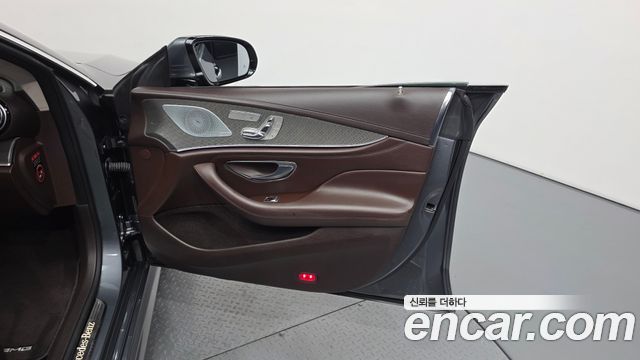 Mercedes-Benz CLS-Class 2019 — photo 14