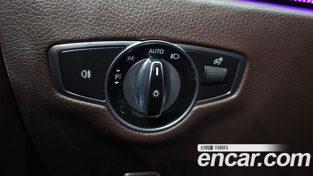 Mercedes-Benz CLS-Class 2019 — photo 30