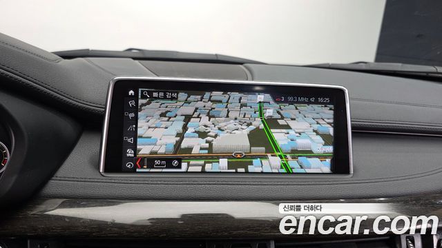 BMW X6 2018 — photo 14