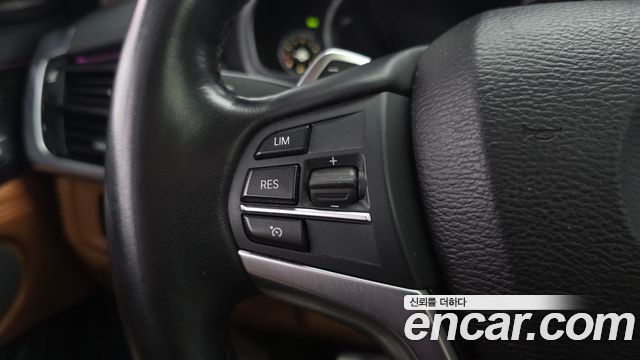BMW X6 2018 — photo 16