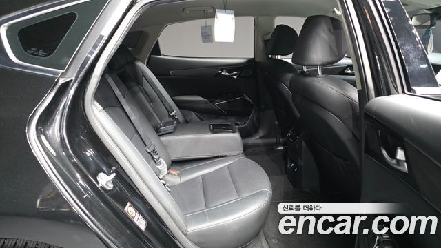 Kia K7 2020 — photo 18