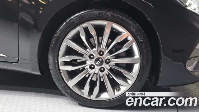Kia K7 2020 — photo 7