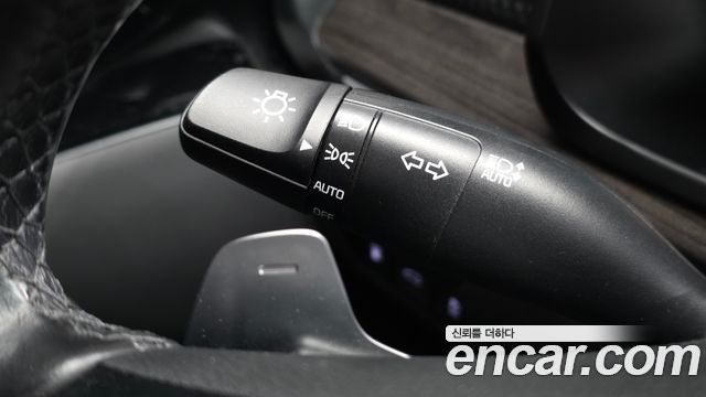 Kia K7 2020 — photo 28