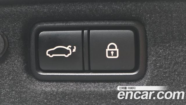 Kia K7 2020 — photo 29