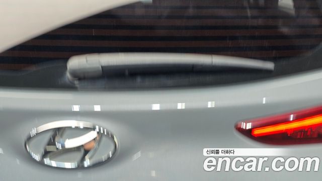 Hyundai Kona 2019 — photo 29