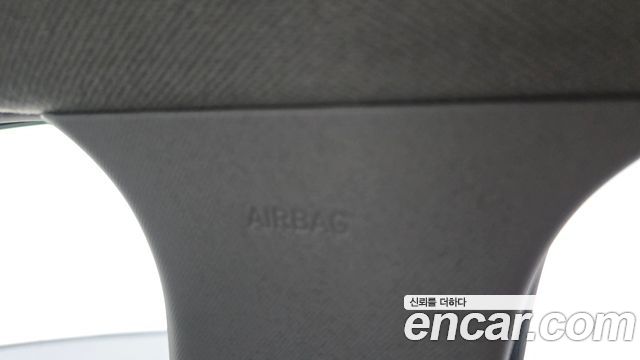 Hyundai Kona 2019 — photo 32