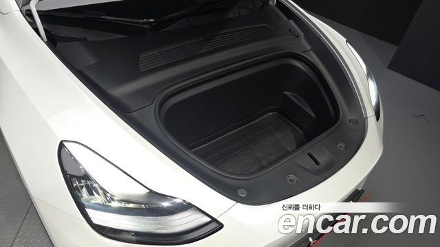 Tesla Model Y 2021 — photo 6