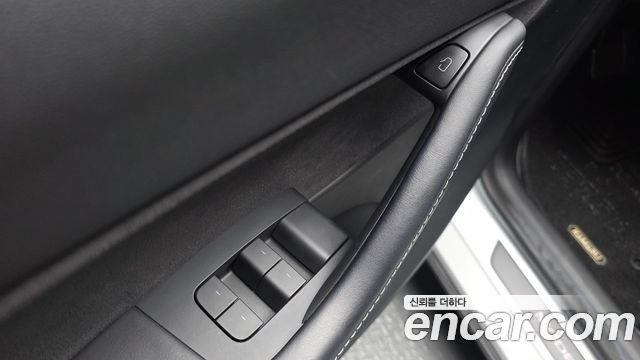 Tesla Model Y 2021 — photo 29