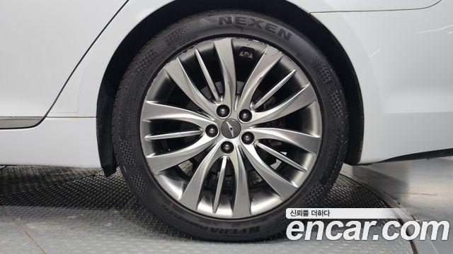 Genesis G80 2017 — photo 7