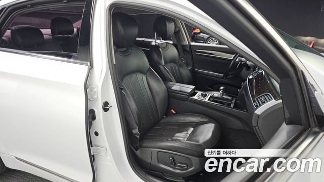 Genesis G80 2017 — photo 16