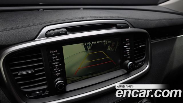 Kia Sorento 2015 — photo 22