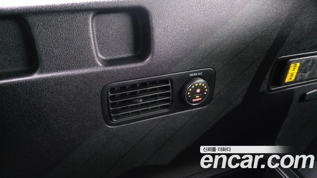 Kia Sorento 2015 — photo 35