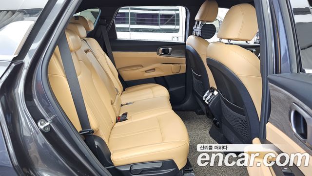 Kia Sorento 2021 — photo 18
