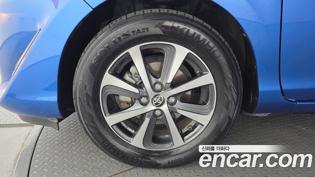 Toyota Prius 2019 — photo 5