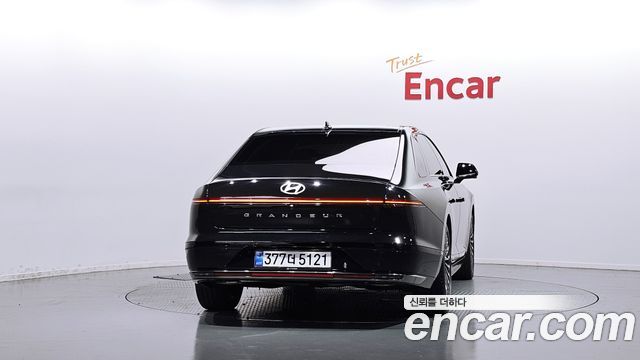 Hyundai Grandeur 2023 — photo 4