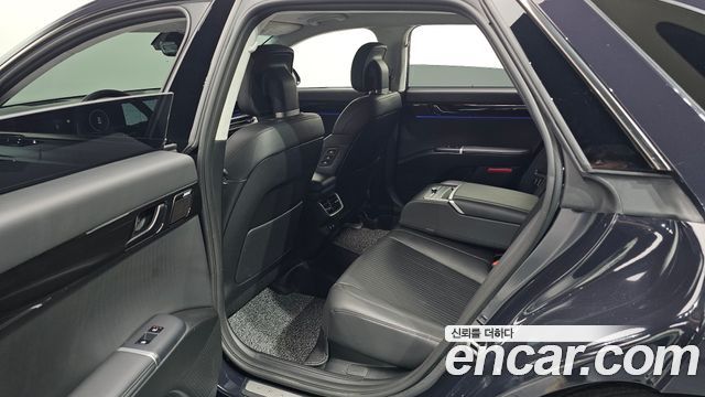 Hyundai Grandeur 2023 — photo 17