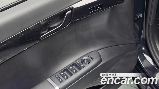Hyundai Grandeur 2023 — photo 22
