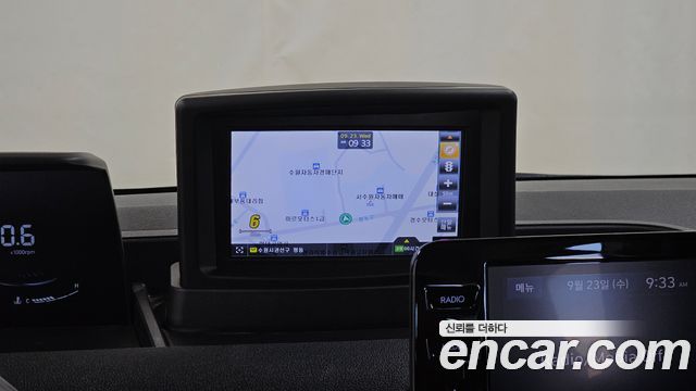 Hyundai Staria 2022 — photo 25