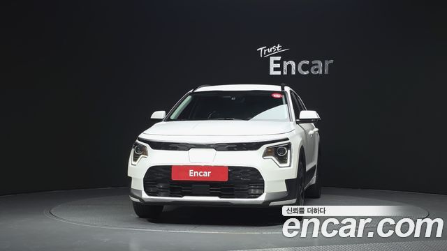 Kia Niro 2023 — photo 3
