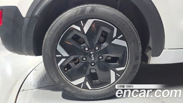 Kia Niro 2023 — photo 5