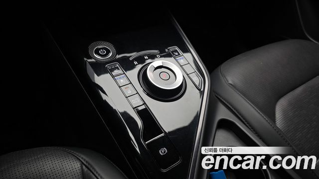 Kia Niro 2023 — photo 12