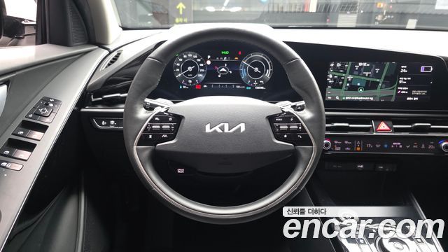 Kia Niro 2023 — photo 19